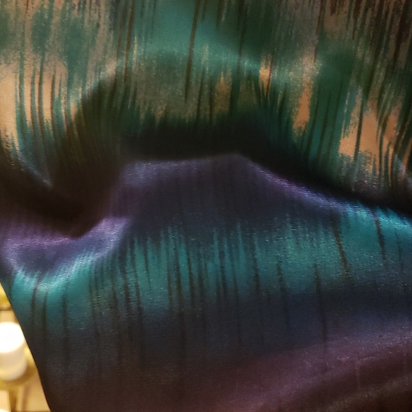 Top - Picture 6 of 6